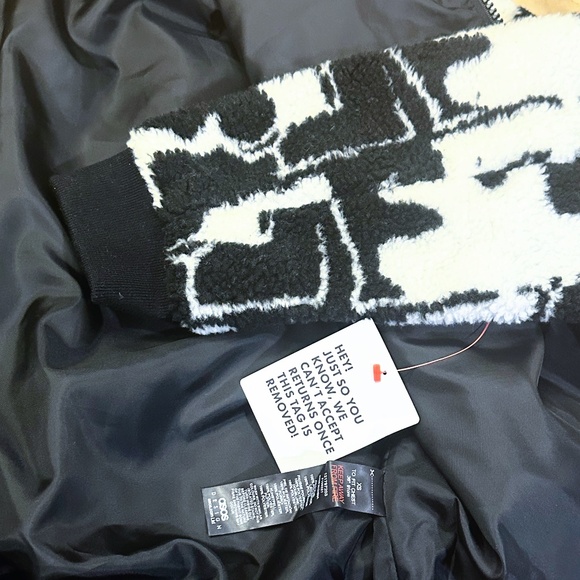 NWT ASOS JACKET | 2XS - Picture 7 of 9